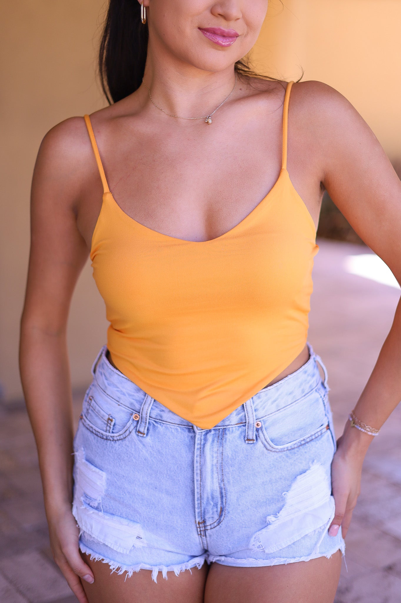 Mango - Western Vibes V Hem Crop Cami