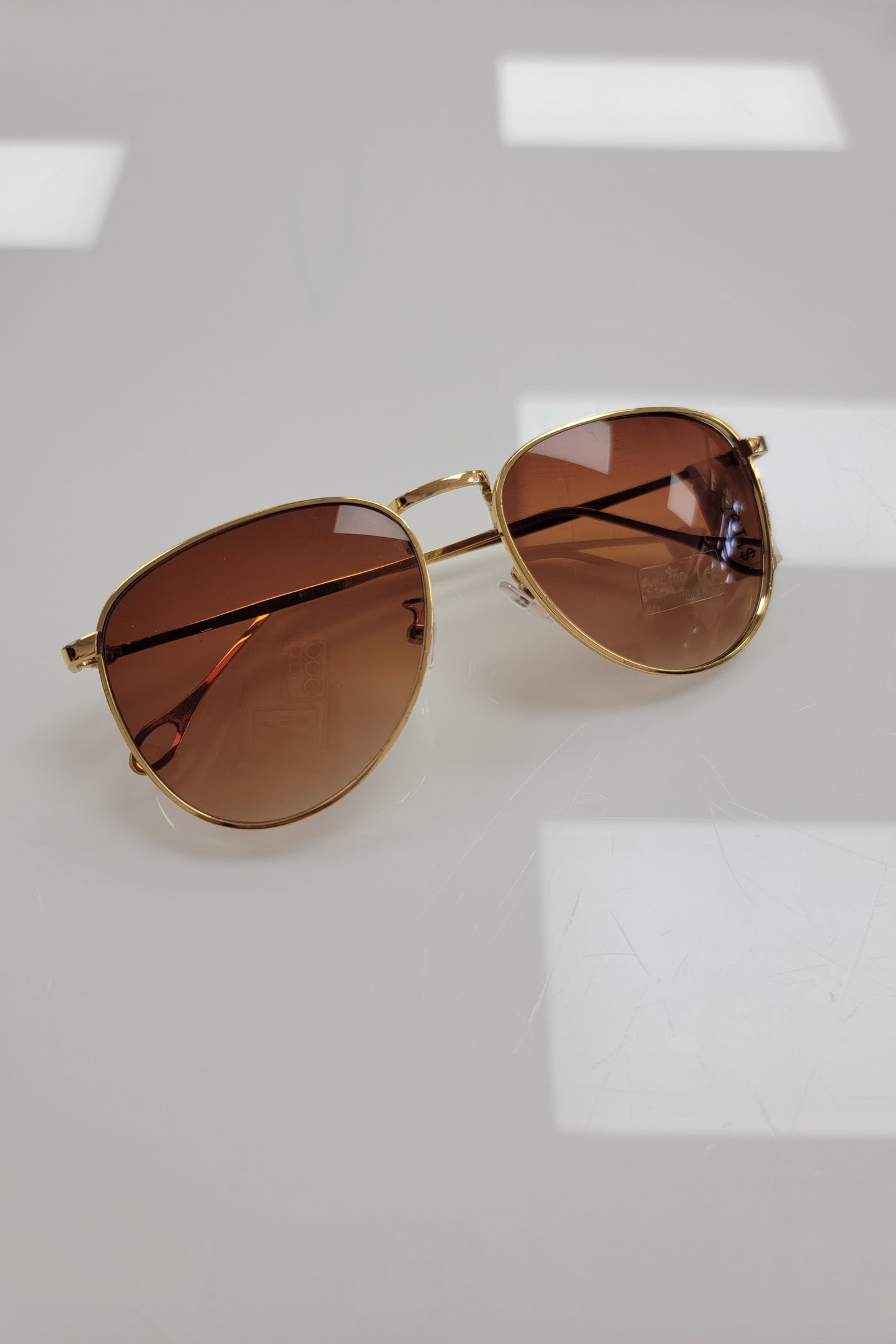 Brown / Gold - Aviator Sunglasses