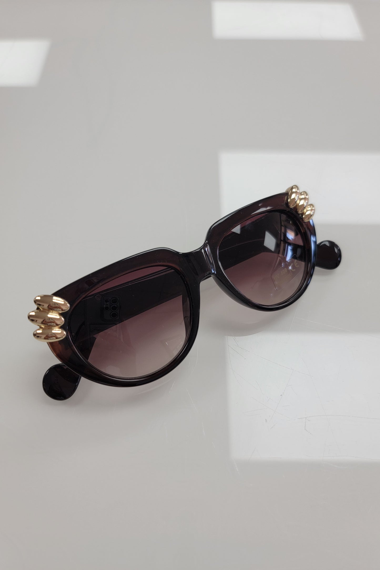 Black Vintage - Sunglasses